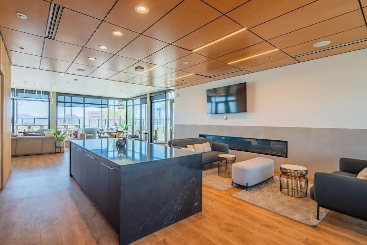 Blissful 1Bd - Dt, Pool, Gym, Parking, High Rise Apartment Phoenix 0*,  United States